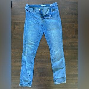 Levi’s skinny jeans